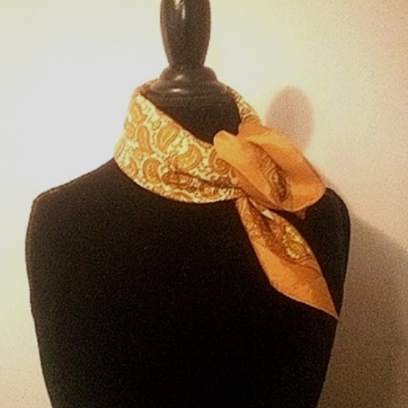 Vintage Paisley Scarf Silky Polyester Brown Square EUC - Picture 2 of 6